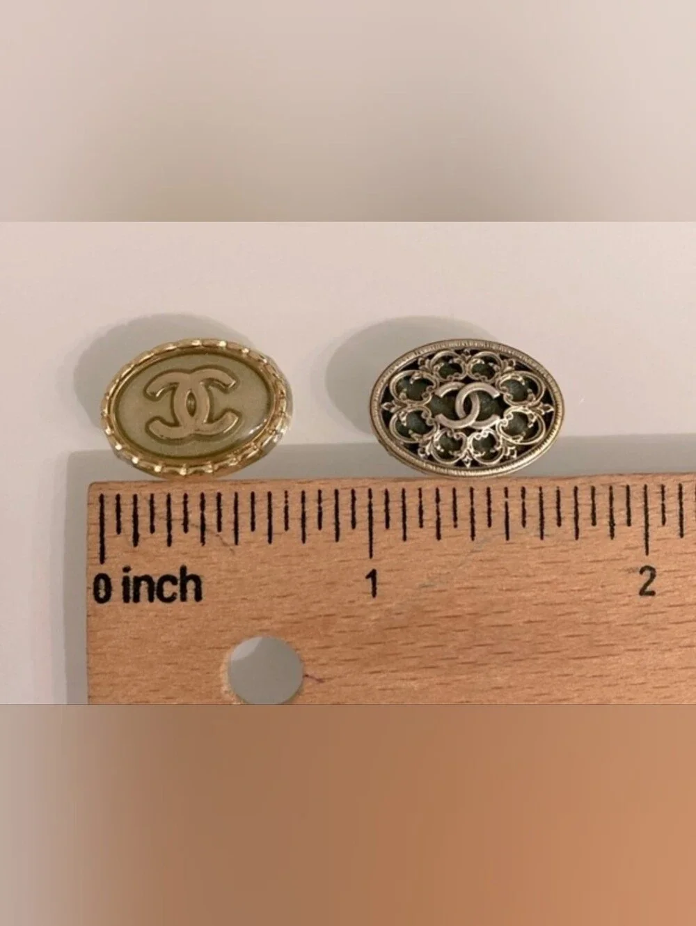 CHANEL 2 Vintage Buttons